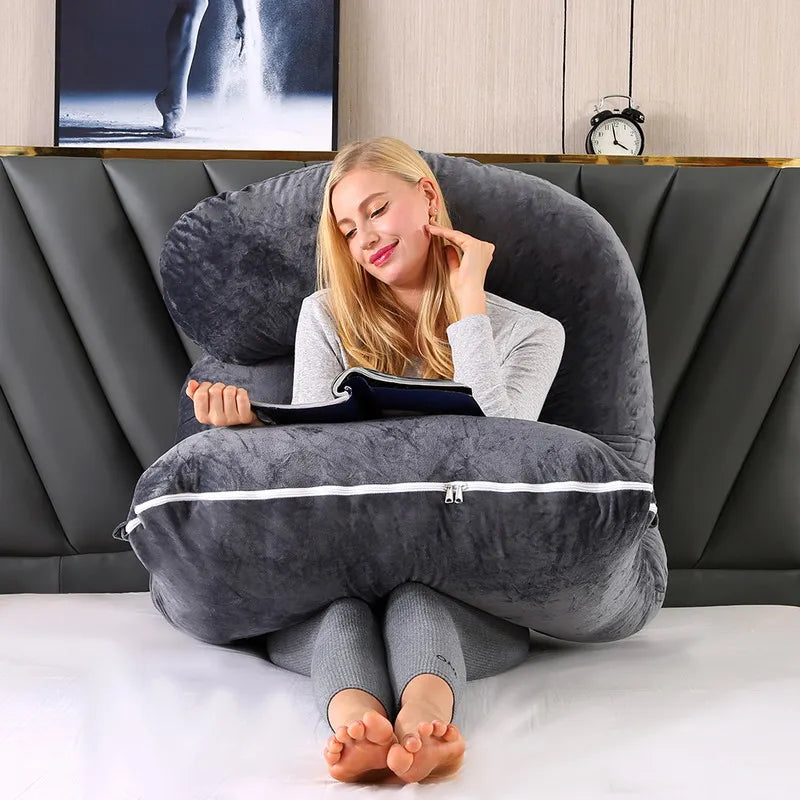 VelværePude – J-formet pude til gravide og afslapning